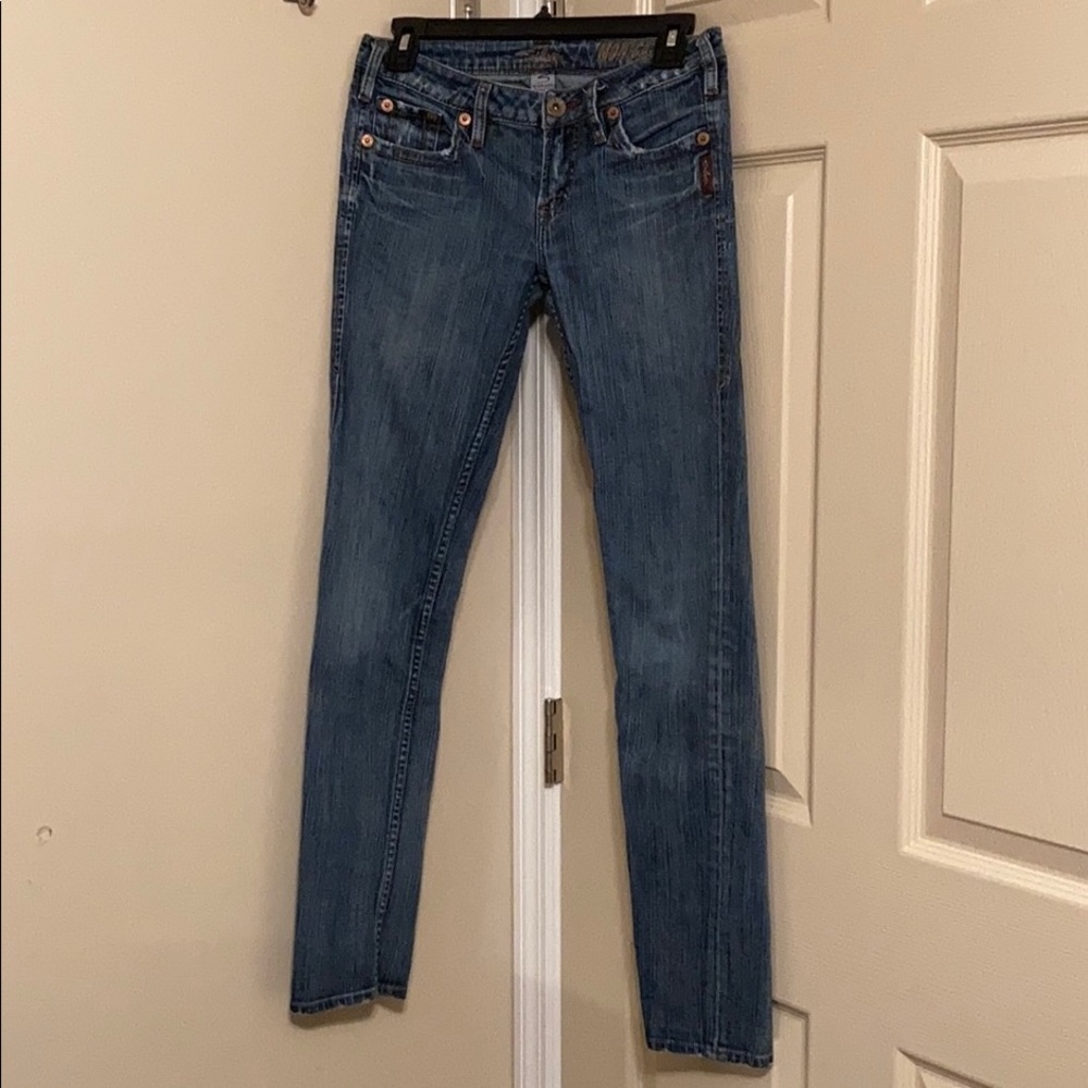 Women’s size 28/33 Distressed Monica Skinny Jeans